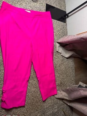 Cato Bright Fuchsia Crop Pants with bow  - Pull-On Capris